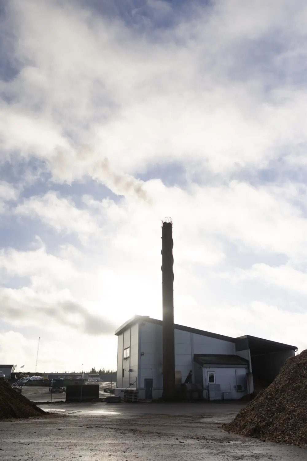 Skorstenen på fjärrverket i Lessebo.